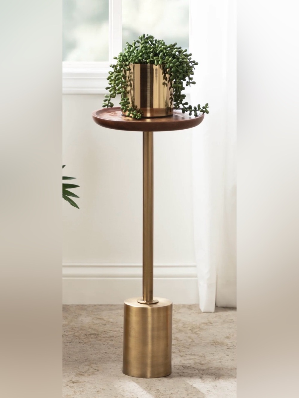 Kate and Laurel Xyler Round Wood & Metal Drink Table — New in Box